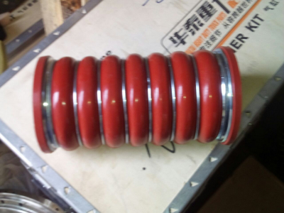 Патрубок интеркулера A7 (ДВС D10, D12) HOWO A7 WG9925530058 фото 1 Рязань